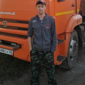 Олег, 33 года, Коренево