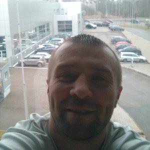 Парни в Вологде: Александр, 42 - ищет девушку из Вологды