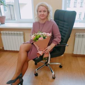 Юлия, 47 лет, Санкт-Петербург