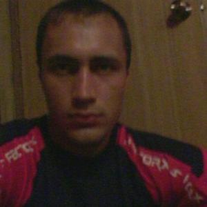 Парни в Салават: Дмитрий, 39 - ищет девушку из Салават