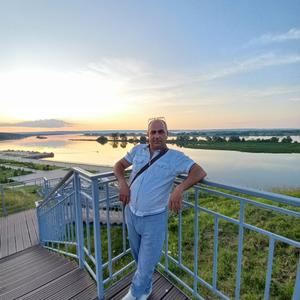Дмитрий, 46 лет, Казань