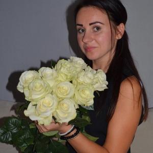 Девушки в Ульяновске: Анна, 32 - ищет парня из Ульяновска