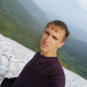 Данил, 26 лет, Кемерово