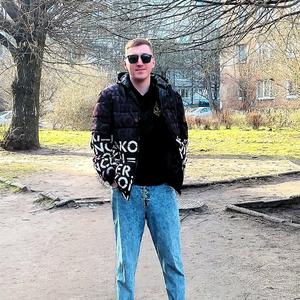 Парни в Калининграде: Антон, 24 - ищет девушку из Калининграда