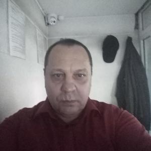 Игорь, 58 лет, Мегет