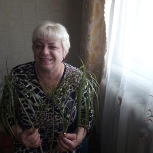 Девушки в Нижневартовске: Нина, 61 - ищет парня из Нижневартовска