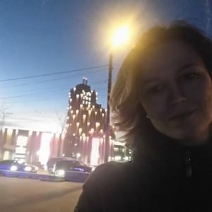 Девушки в Томске: Анастасия, 42 - ищет парня из Томска