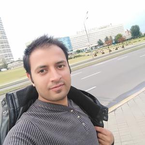 Парни в Баку: Hamair Younas, 33 - ищет девушку из Баку