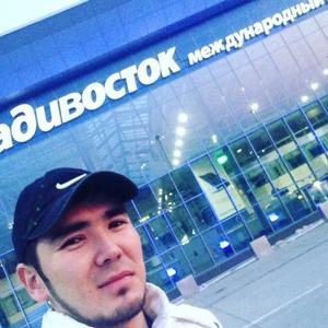 Парни в Владивостоке: Макс, 31 - ищет девушку из Владивостока