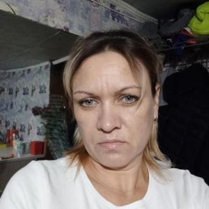 Девушки в Оренбурге: Валентина, 42 - ищет парня из Оренбурга