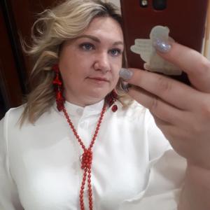 Девушки в Новосибирске: Маргарита, 35 - ищет парня из Новосибирска