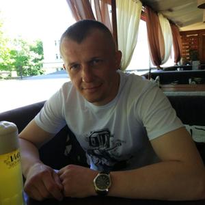 Виталий, 35 лет, Уфа