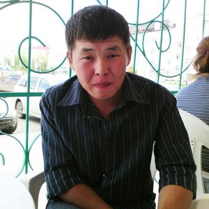 Парни в Якутске: Петр, 38 - ищет девушку из Якутска