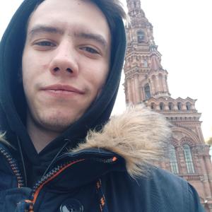 Парни в Ульяновске: Кирилл, 26 - ищет девушку из Ульяновска