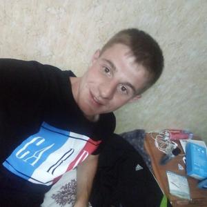 Парни в Ульяновске: Дима, 26 - ищет девушку из Ульяновска