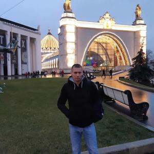 Парни в Волгограде: Виктор, 39 - ищет девушку из Волгограда
