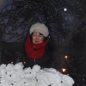 Девушки в Астана: Алуа, 48 - ищет парня из Астана