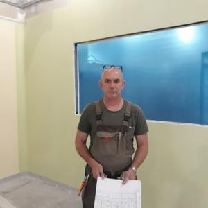 Парни в Саратове: Александр, 50 - ищет девушку из Саратова
