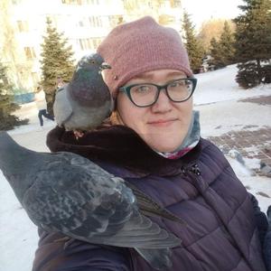 Девушки в Омске: Ан Анютик, 28 - ищет парня из Омска