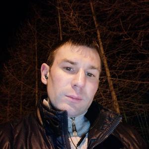 Парни в Ухте (Коми): Меркулов Вова, 37 - ищет девушку из Ухты (Коми)