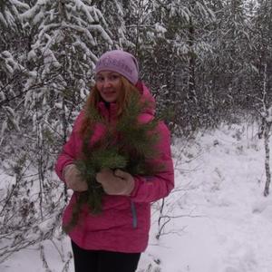 Девушки в Северодвинске: Yulianna, 56 - ищет парня из Северодвинска