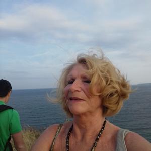 Лидия, 67 лет, Санкт-Петербург