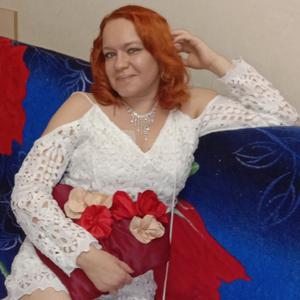 Девушки в Кемерово: Любовь, 40 - ищет парня из Кемерово