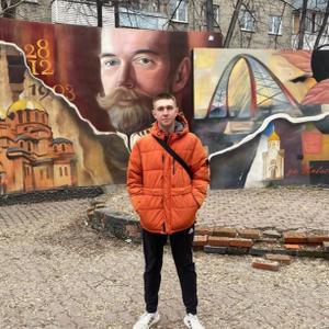 Парни в Новосибирске: Александр, 19 - ищет девушку из Новосибирска
