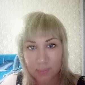 Девушки в Тольятти: Алеся, 39 - ищет парня из Тольятти