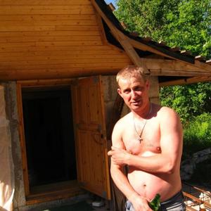 Парни в Петрозаводске: Вадим, 53 - ищет девушку из Петрозаводска