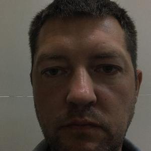 Парни в Владивостоке: Игорь, 38 - ищет девушку из Владивостока