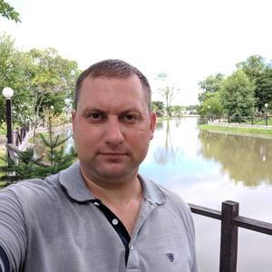 Парни в Уссурийске: Валик Торсионов, 39 - ищет девушку из Уссурийска