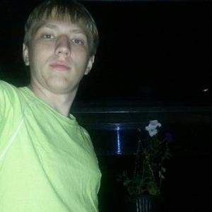 Парни в Курчатове: Макс, 26 - ищет девушку из Курчатова