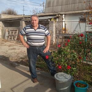Парни в Волгограде: Сергей, 68 - ищет девушку из Волгограда