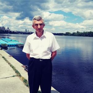 Олег, 55 лет, Киев