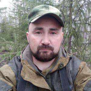 Парни в Кудымкаре: Сергей, 35 - ищет девушку из Кудымкара