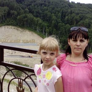 Девушки в Новокузнецке: Наталья, 45 - ищет парня из Новокузнецка