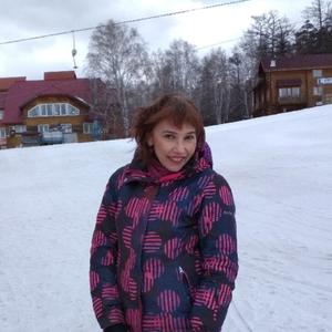 Девушки в Челябинске: Оля, 56 - ищет парня из Челябинска