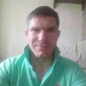 Парни в Чистополе (Татарстан): Игорь, 36 - ищет девушку из Чистополя (Татарстан)