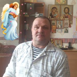 Парни в Владивостоке: Владимир, 70 - ищет девушку из Владивостока