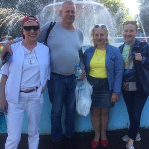 Девушки в Нижний Новгороде: Алёна, 61 - ищет парня из Нижний Новгорода