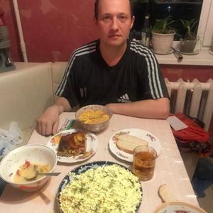 Парни в Комсомольске-На-Амуре: Вадим Гадаев, 30 - ищет девушку из Комсомольска-На-Амуре