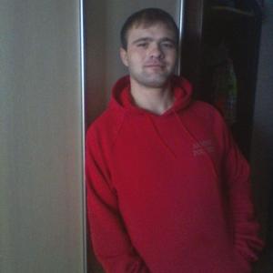 Парни в Кемерово: Антон, 32 - ищет девушку из Кемерово
