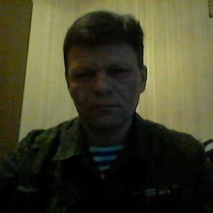 Парни в Бердске: Евгений, 53 - ищет девушку из Бердска