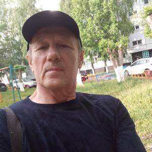 Парни в Набережные Челны: Владимир, 72 - ищет девушку из Набережные Челны