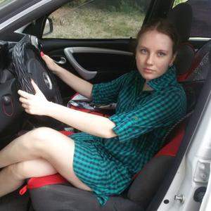 Девушки в Саратове: Виктория Кочеткова, 25 - ищет парня из Саратова