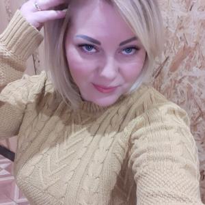 Девушки в Смоленске: Татьяна, 39 - ищет парня из Смоленска