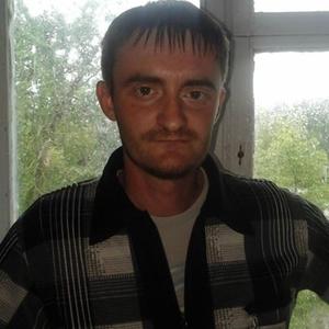 Парни в Гатчине: Олег, 43 - ищет девушку из Гатчины