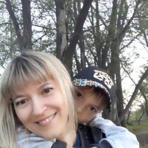Девушки в Волгограде: Полина Зиновьева, 47 - ищет парня из Волгограда