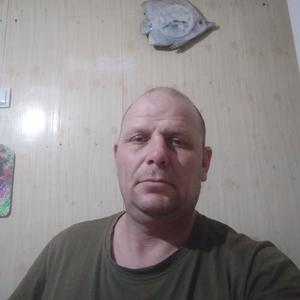 Парни в Краснодаре (Краснодарский край): Дмитрий, 43 - ищет девушку из Краснодара (Краснодарский край)